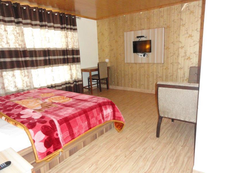 מנאלי Hotel President מראה חיצוני תמונה